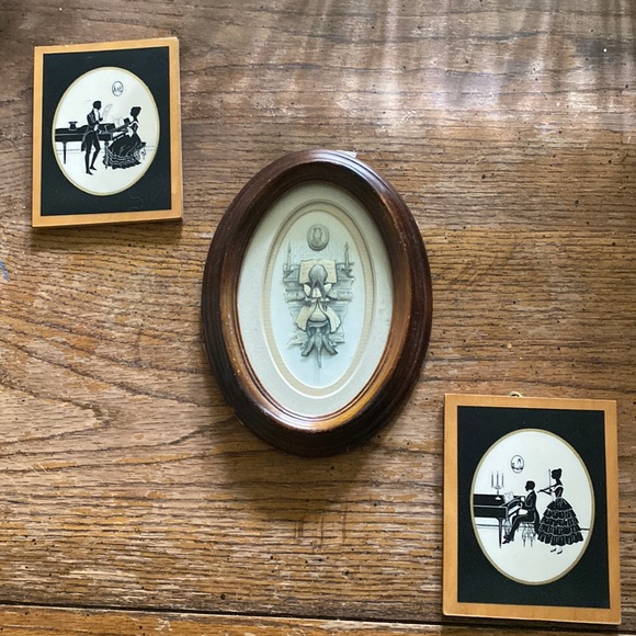 Vintage piano themed wall hangings. - Picture 1 of 7